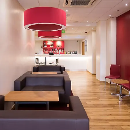 Travelodge Nottingham Central-3