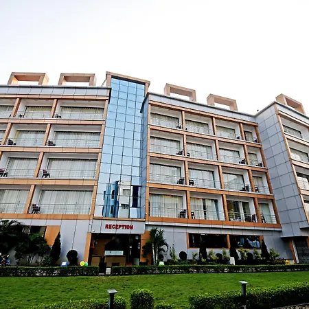 Hotel Rajmahal-3
