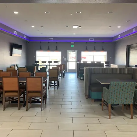 Holiday Inn Express & Suites - Canon City, An Ihg Hotel-3