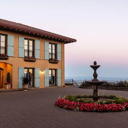 Foley Wines At Dundee Hills-3