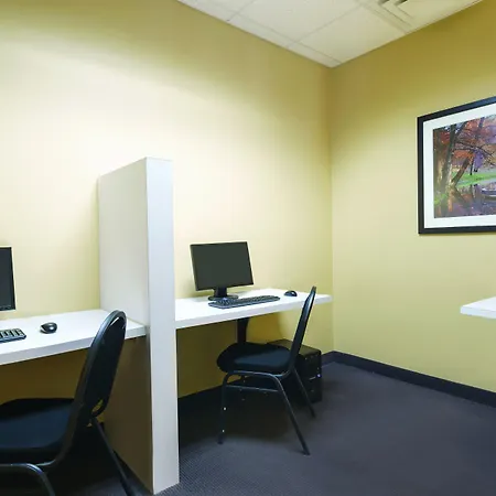 Bakken Airport Xwa Hotel & Studios-2