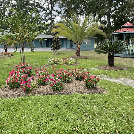 Carole Motel-2