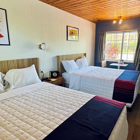 The Sierra Motel-2