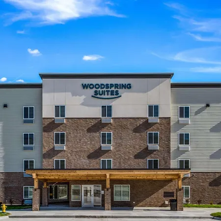 Woodspring Suites West Des Moines-2