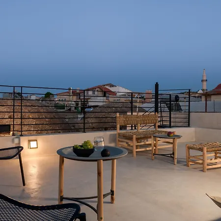 Sutor Chic Manor-3