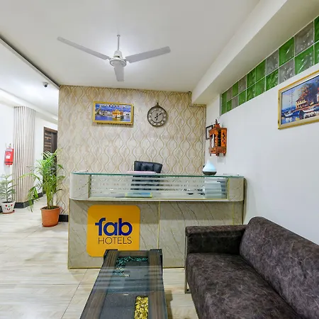 Fabhotel Ess Pee Grand-2