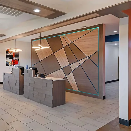 Best Western Plus Executive Residency Carlsbad Hotel-2