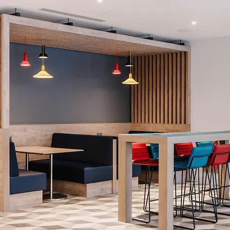 Holiday Inn Express Liverpool - Central By Ihg-3
