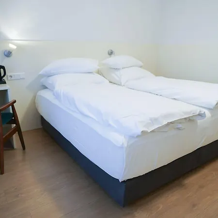 Hotel Am Kapellenberg-2