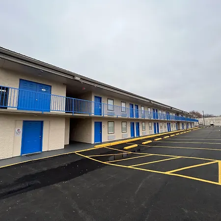 Super 8 By Wyndham Paducah I-24 Exit 4-3