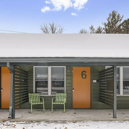 The Brooks Motel-3