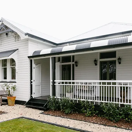 Maleny Lodge-2
