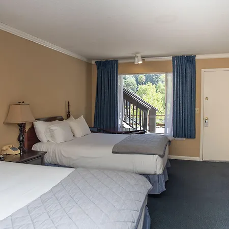 The Occidental Lodge-3