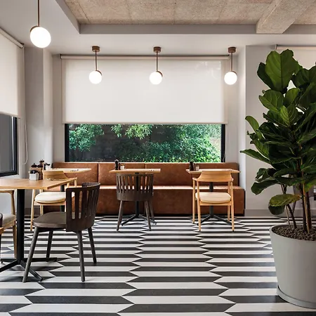 Holiday Inn Express Porto - Boavista By Ihg-3
