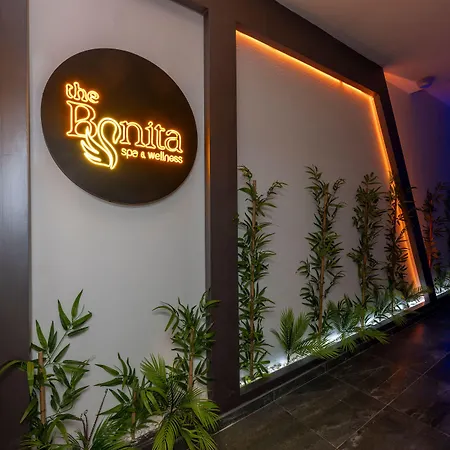 The Nirvanas Hotel-3