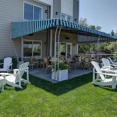 Sag Harbor Inn-2
