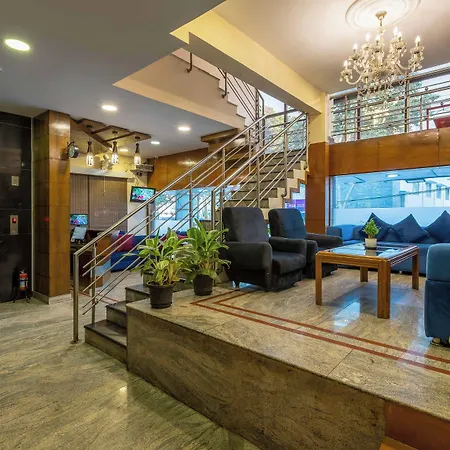 Blue Bliss Hotels By Pph Living Infantry Road-2