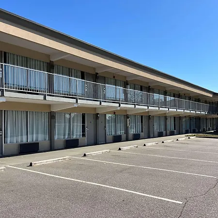 Days Inn By Wyndham Monroe Nc-2