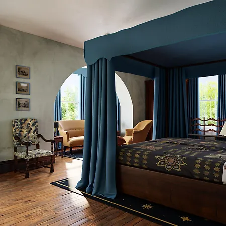 Shenandoah Mansions, An Ash Hotel-3