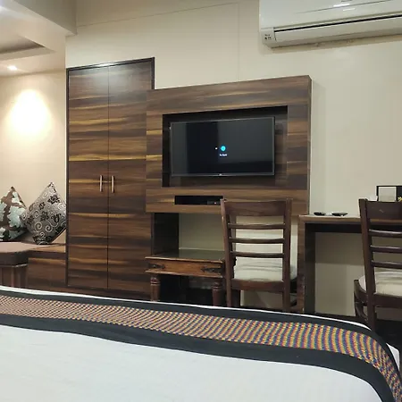 Hotel Rang Mahal Near Jaipur International Airport-3