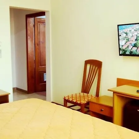 Kruja Hotel-2
