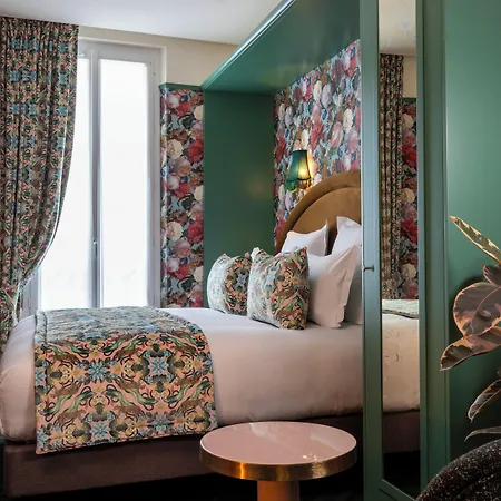 Hotel Ginette A La Folie & Spa-3