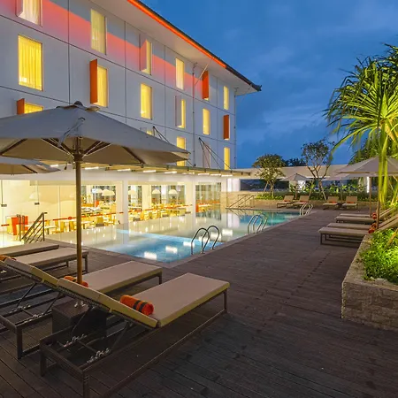 Harris Hotel And Conventions Denpasar Bali-3
