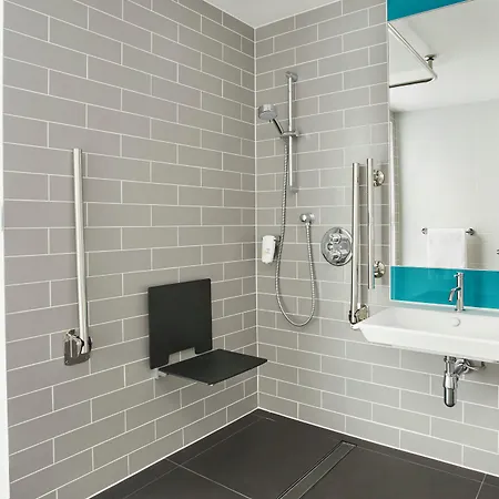 Holiday Inn Express Paris - Poissy By Ihg-2