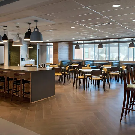 Fairfield Inn & Suites By Marriott Williamstown-3