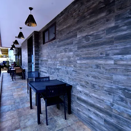 Victoria Mews Hotel-3