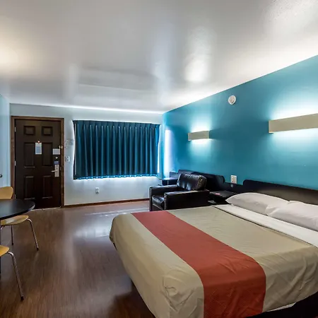 Motel 6 University Missoula-2