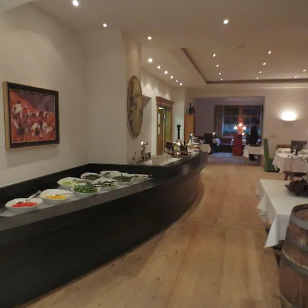 Raffl'S Tyrol Hotel-2