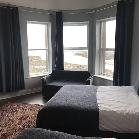 Rolling Wave Guesthouse-3
