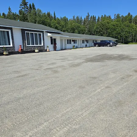 White Fang Motel-3