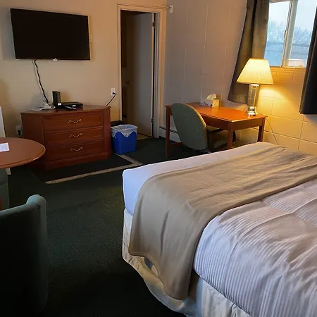 Matador Motel-2