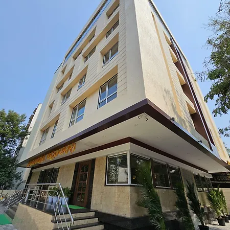 Hotel Golden Nest Thane-2