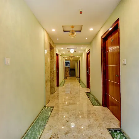 Fabhotel Cozzy Inn - Jayanagar-3