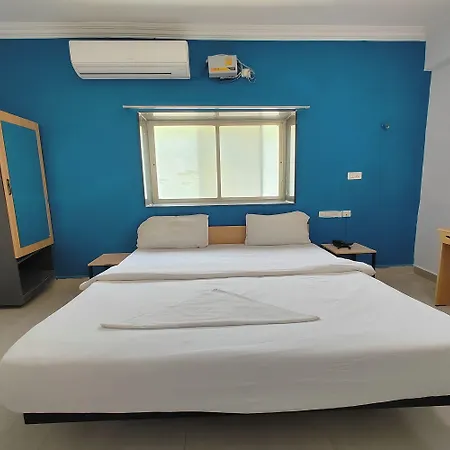 Hotel Sai Inn Executive-3