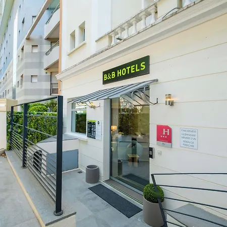 B&B Hotel Antibes Juan-Les-Pins-3