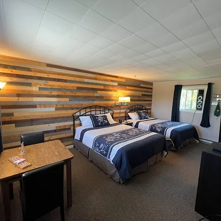 Wawa Northern Lights Motel And Chalets-3