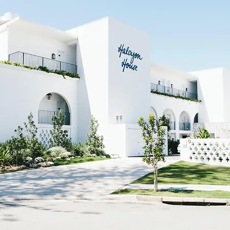Halcyon House-3