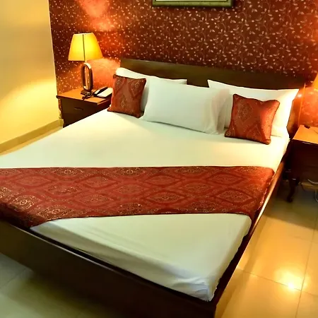 Luxury One Hotel Lahore-3