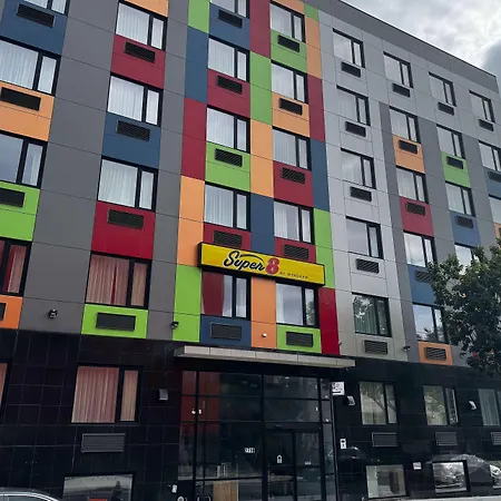 Super 8 By Wyndham Brooklyn Fulton Street Broadway Junction-3
