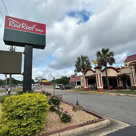 Hometowne Studios By Red Roof Montgomery - Midtown-2
