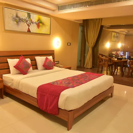 Hotel Apollo Grand-2