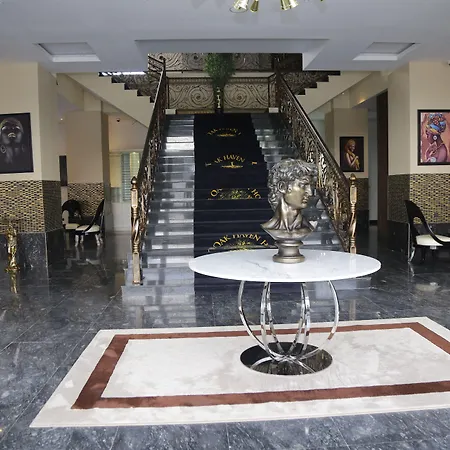 Oak Haven Hotel & Suites-3