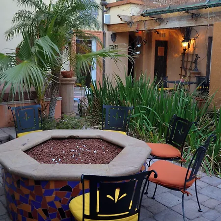 Milos Inn-3