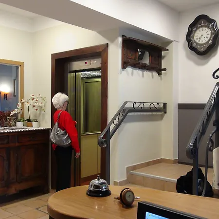 Hotel Pyrenees Atlantique-3