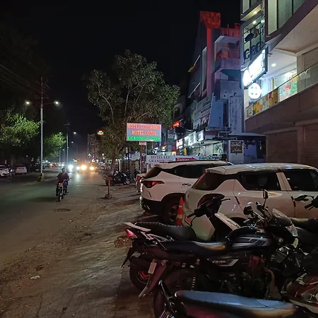 Hotel Lotus-2
