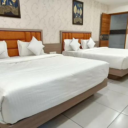 Hotel Lotus-3